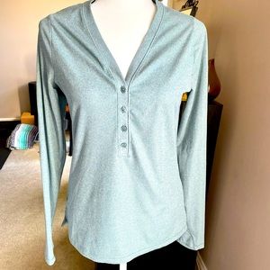 Athleta Long Sleeve Uptempo Ribbed Henley Top, size medium